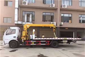 巴音附近汽车轮胎更换